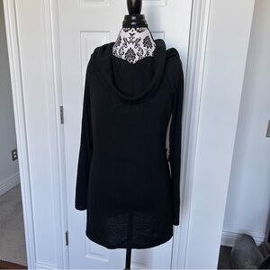 Ann Taylor sz L cowl neck tunic